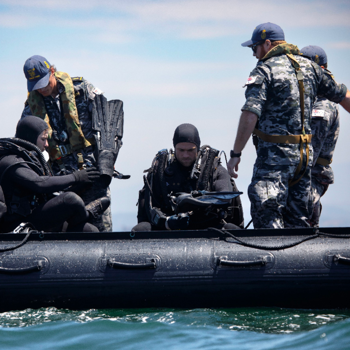 Learn to Hold your Breath Longer Underwater Like a Navy Clearance Diver